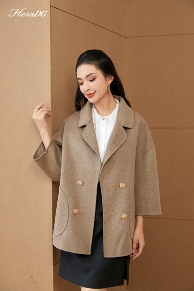 Hiển thị chi tiết cho Áo dạ khâu tay dáng ngắn vai trễ Ảnh của Áo dạ khâu tay dáng ngắn vai trễ